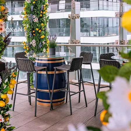 Novotel London Canary Wharf-2